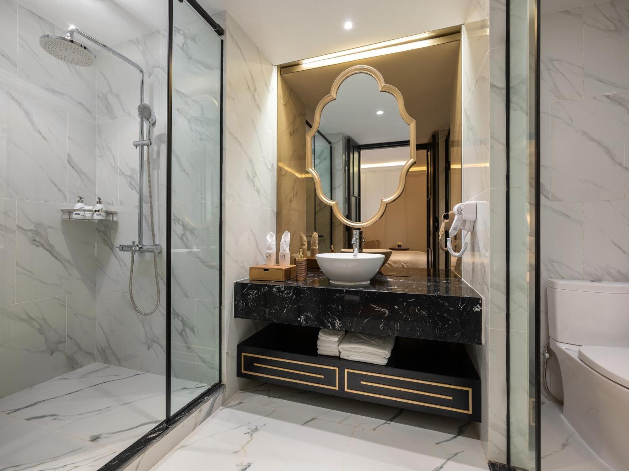 Minerva Premium Hotel Hanoi Exteriör bild