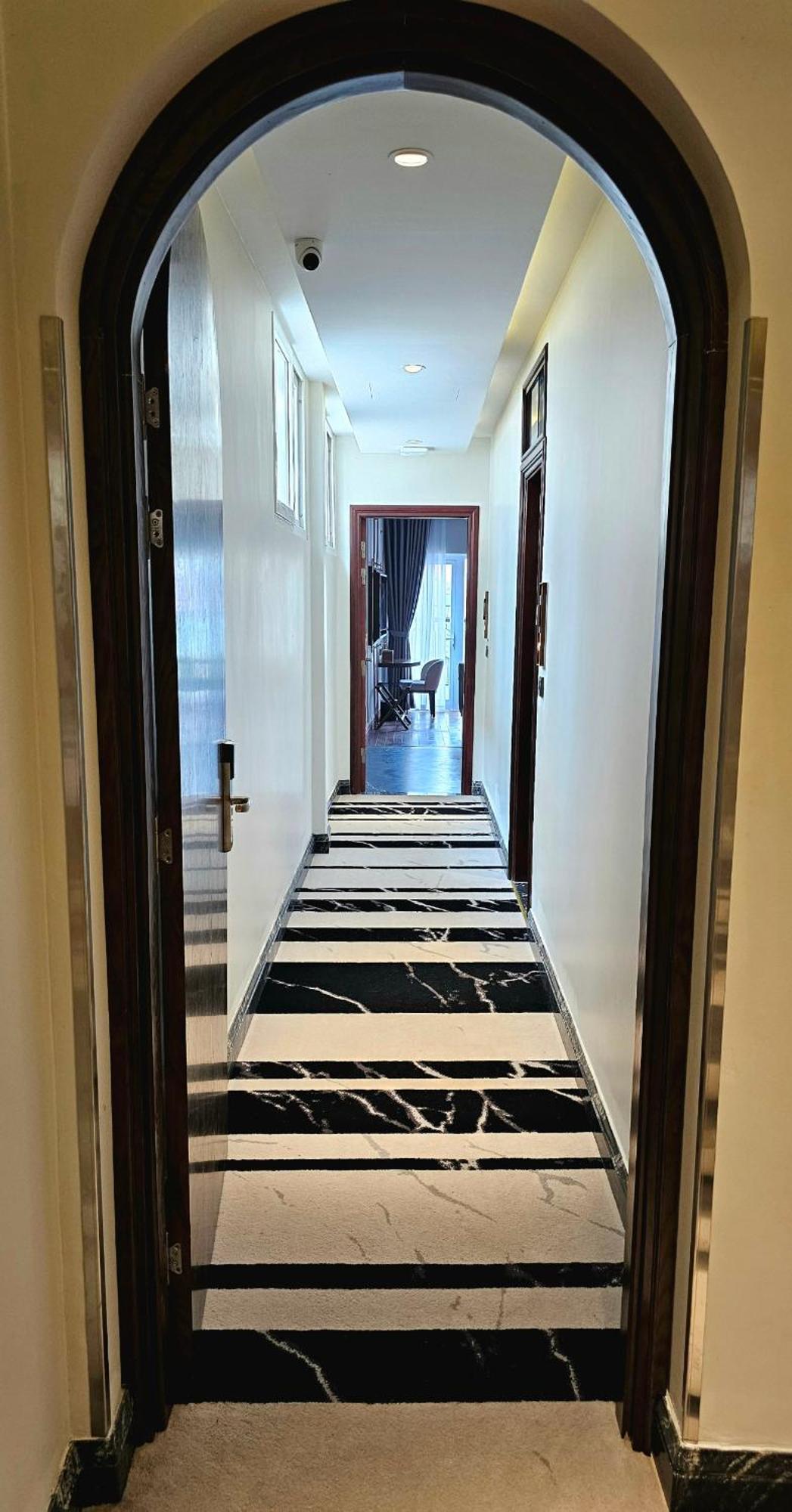 Minerva Premium Hotel Hanoi Exteriör bild